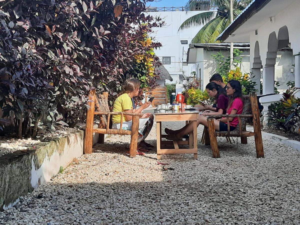 Bed and Breakfast Ames Нунгві Екстер'єр фото