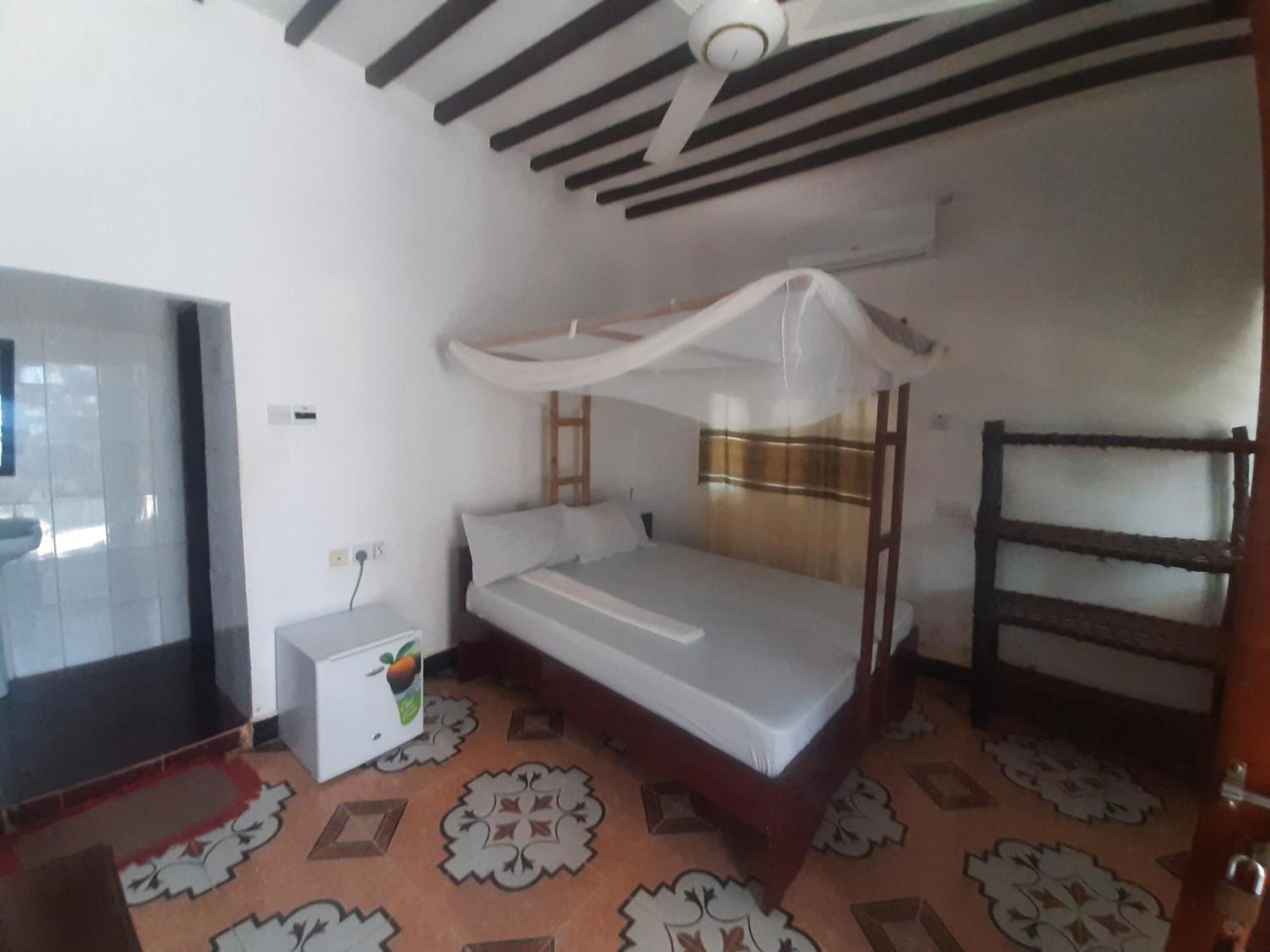 Bed and Breakfast Ames Нунгві Номер фото
